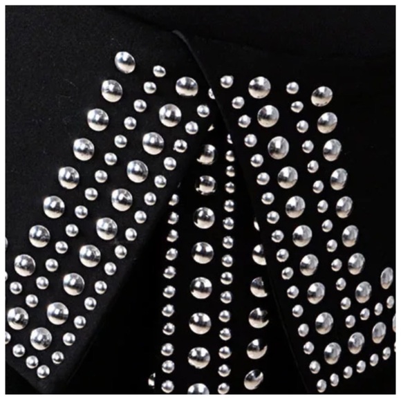 🌺 Black Metal Stud Asymmetrical Skirt - Picture 6 of 8